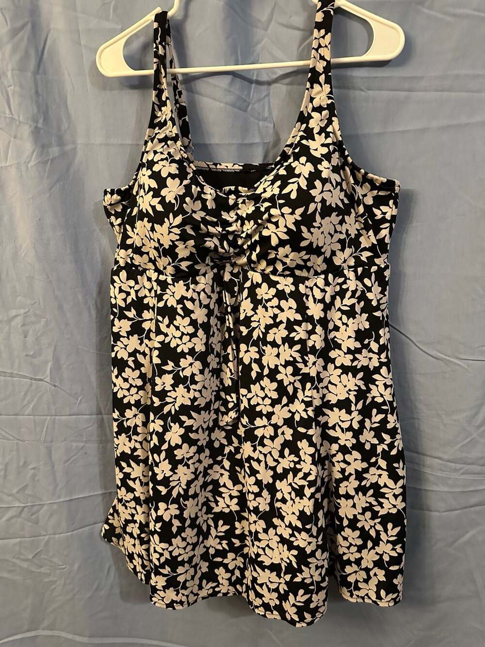 Croft & Barrow Swim Dress Size 3X (24W) Black White Floral One Piece Swimsuit